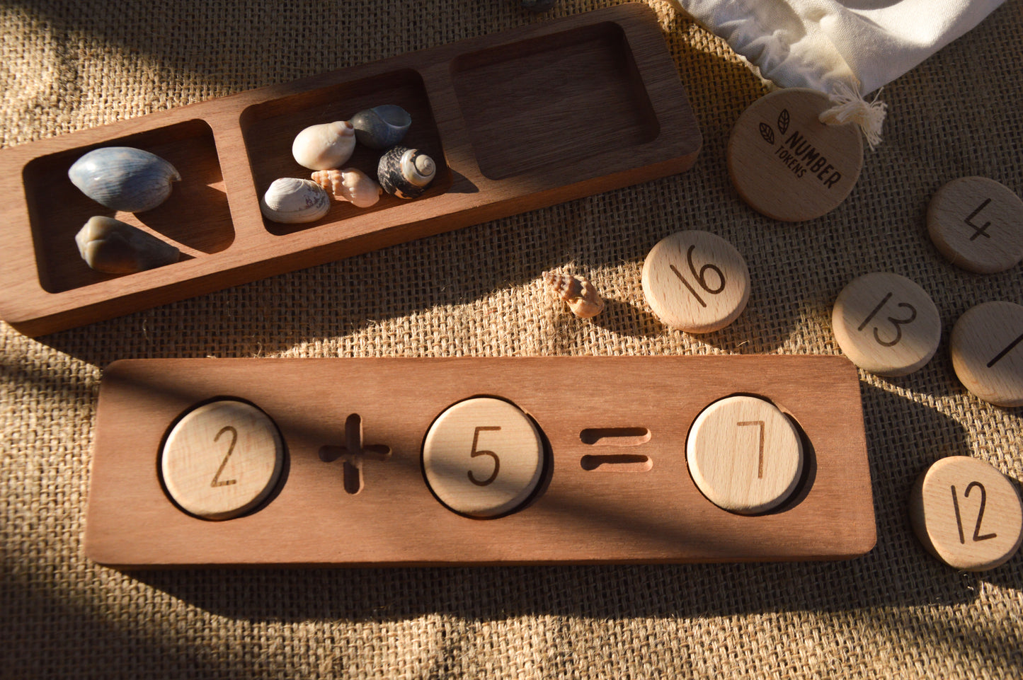 Reversible Counting Tray and Tokens